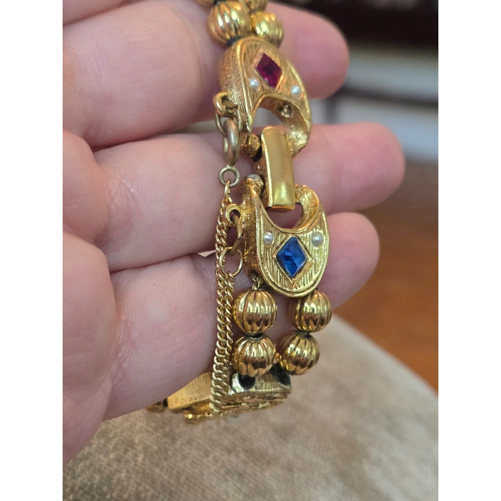 Unsigned Goldette Slide Charm Substantial Bracelet Cameo Snake Safety Chain - Picture 8 of 12